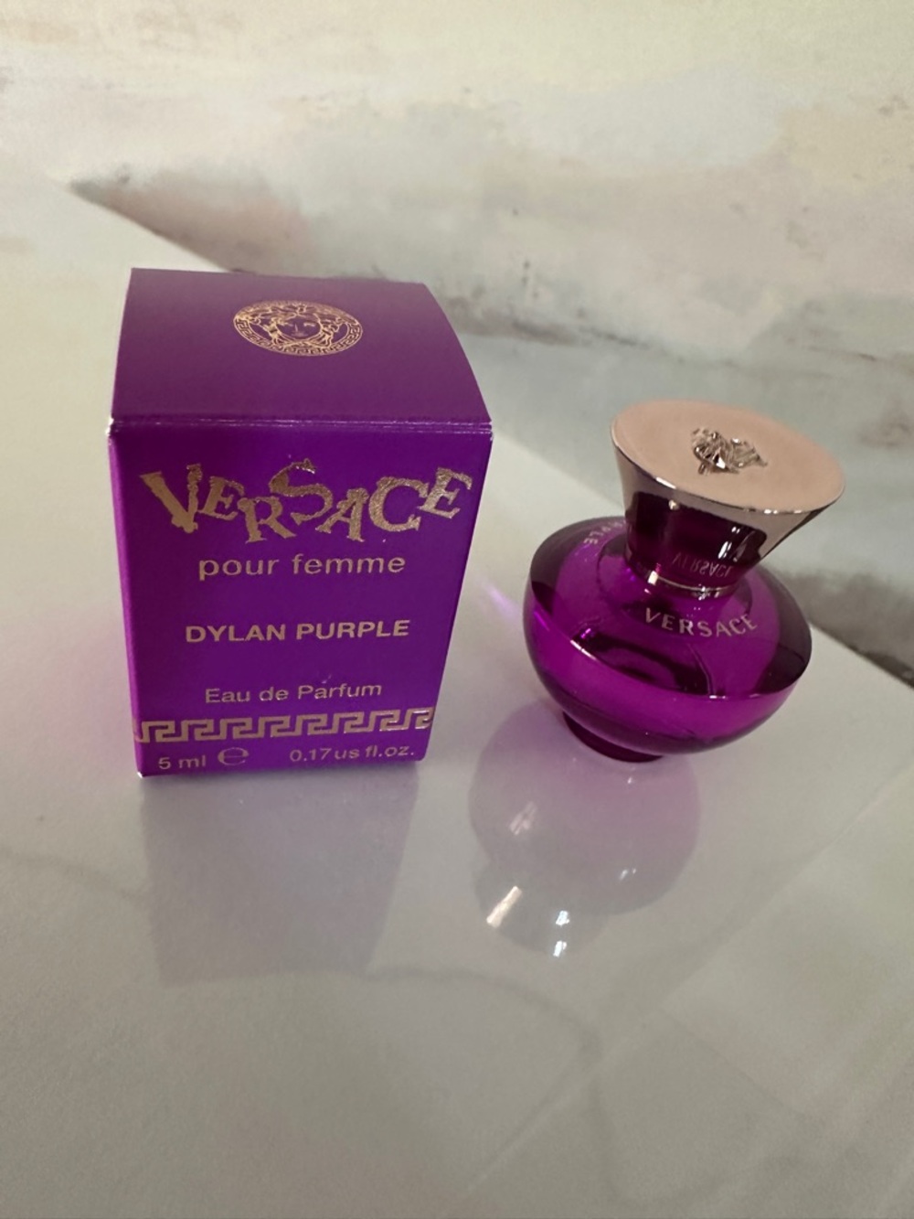 Versace Dylan Purple Mini Perfume. New - Picture 3 of 4